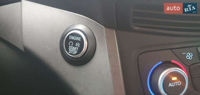 Внедорожник / Кроссовер Ford Escape 2019 в Трускавце