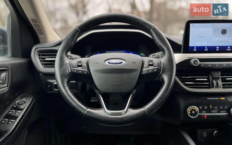 Внедорожник / Кроссовер Ford Escape 2020 в Львове