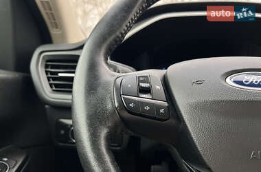 Внедорожник / Кроссовер Ford Escape 2020 в Львове