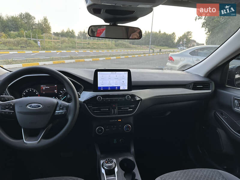 Позашляховик / Кросовер Ford Escape 2021 в Києві