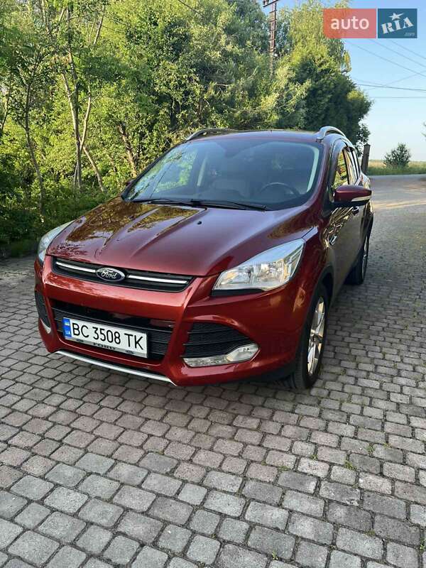 Позашляховик / Кросовер Ford Escape 2015 в Львові