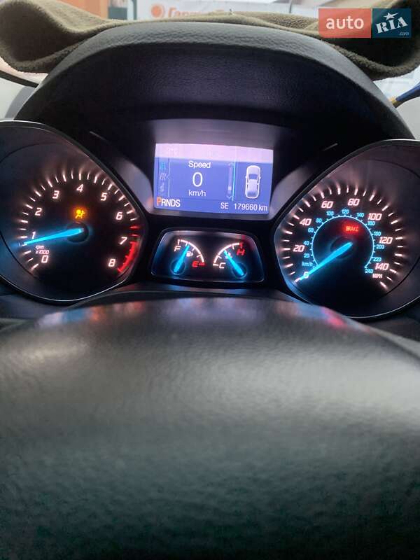 Внедорожник / Кроссовер Ford Escape 2015 в Белой Церкви