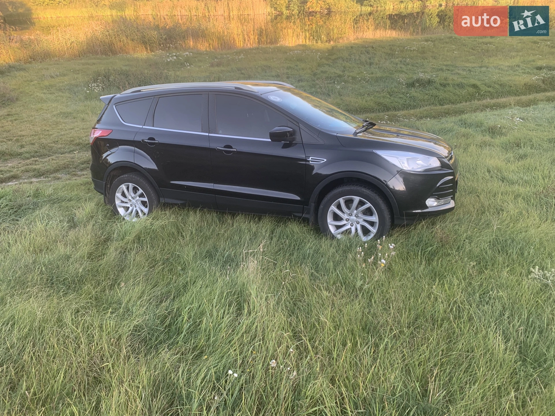 2015 Ford Escape - фото 1