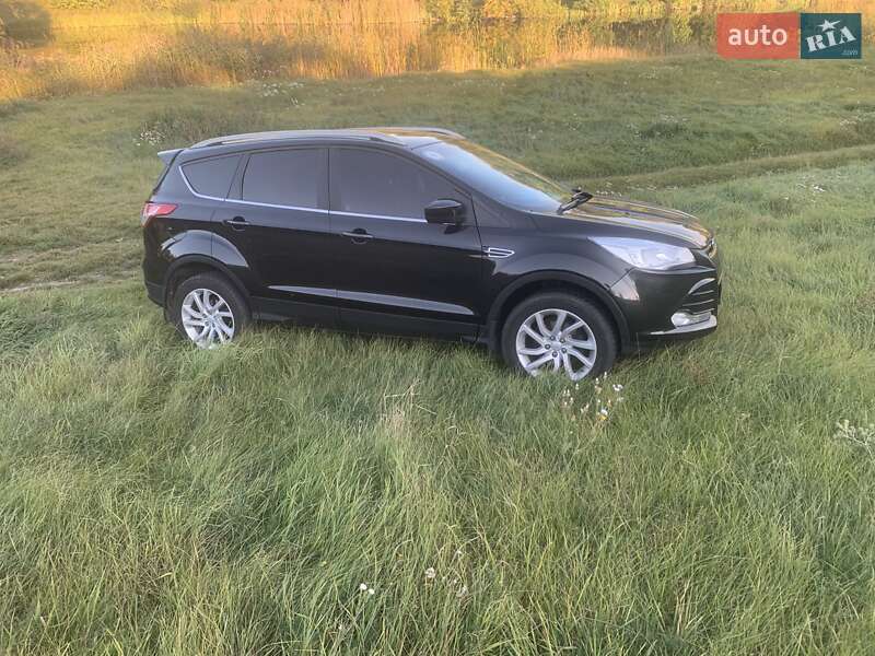 Внедорожник / Кроссовер Ford Escape 2015 в Белой Церкви