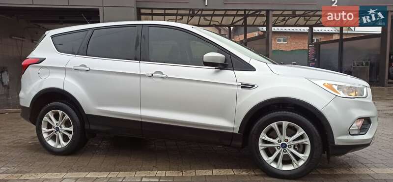 Внедорожник / Кроссовер Ford Escape 2019 в Ивано-Франковске фото 9 Внедорожник / Кроссовер Ford Escape 2019 в Ивано-Франковске
