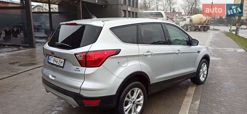 Внедорожник / Кроссовер Ford Escape 2019 в Ивано-Франковске фото 15 Внедорожник / Кроссовер Ford Escape 2019 в Ивано-Франковске