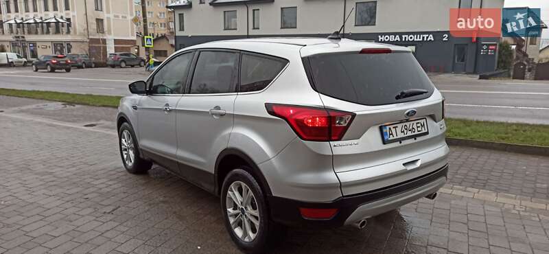 Внедорожник / Кроссовер Ford Escape 2019 в Ивано-Франковске фото 24 Внедорожник / Кроссовер Ford Escape 2019 в Ивано-Франковске
