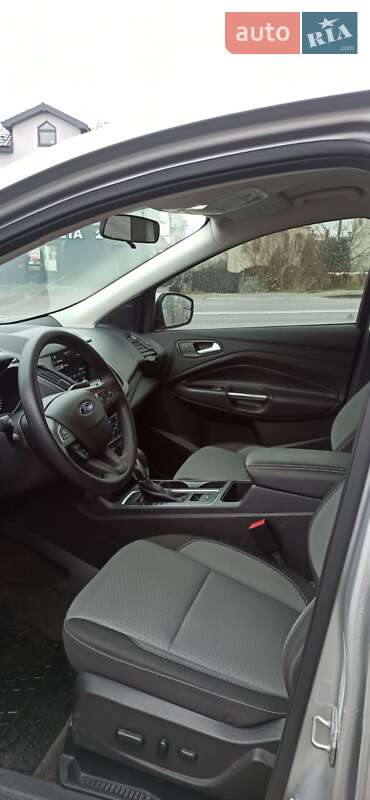 Внедорожник / Кроссовер Ford Escape 2019 в Ивано-Франковске фото 30 Внедорожник / Кроссовер Ford Escape 2019 в Ивано-Франковске