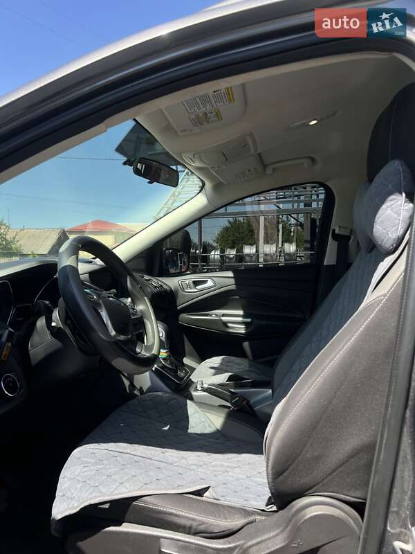 Внедорожник / Кроссовер Ford Escape 2012 в Каменском