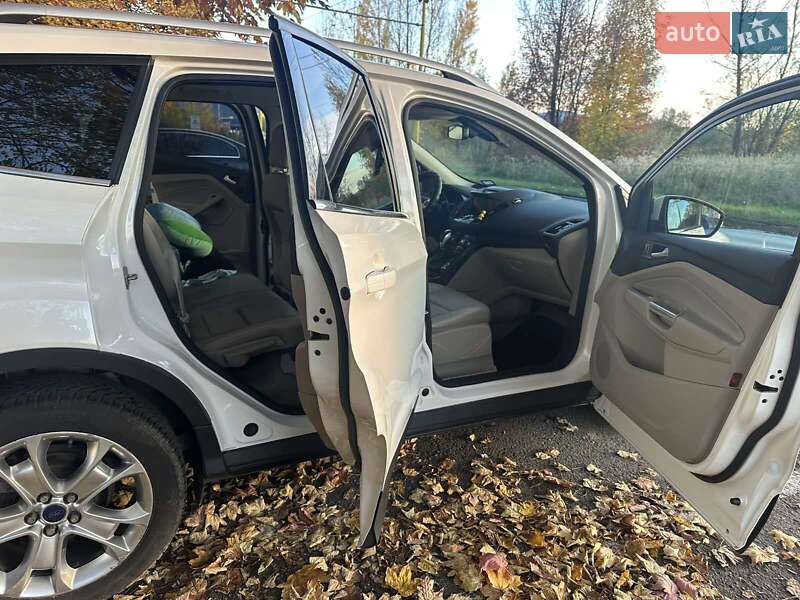 Внедорожник / Кроссовер Ford Escape 2014 в Ужгороде
