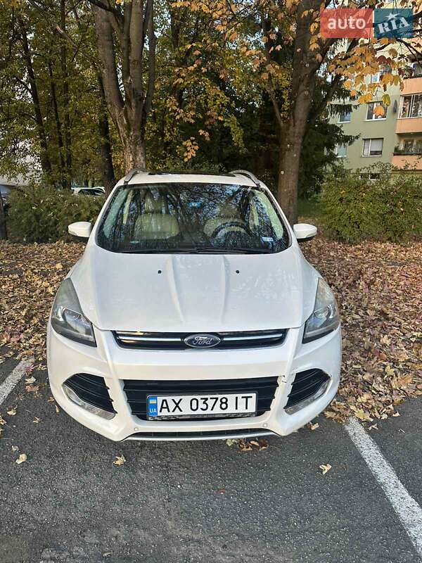 Внедорожник / Кроссовер Ford Escape 2014 в Ужгороде