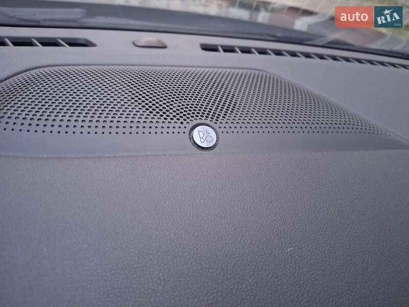 Внедорожник / Кроссовер Ford Escape 2019 в Одессе