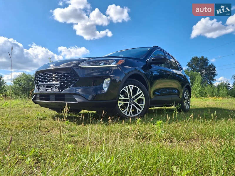 Внедорожник / Кроссовер Ford Escape 2019 в Одессе