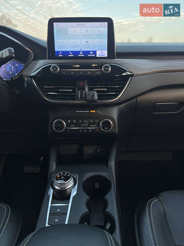 Позашляховик / Кросовер Ford Escape 2019 в Полтаві