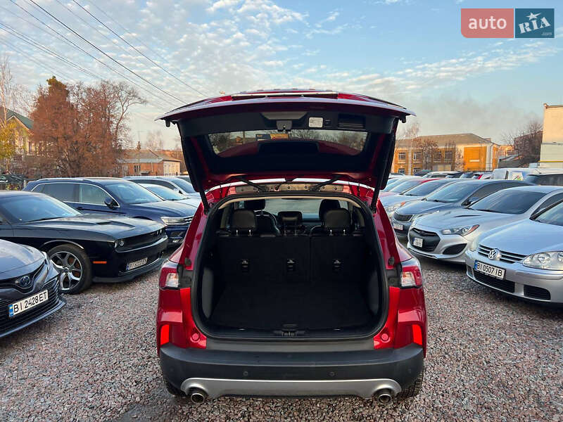 Позашляховик / Кросовер Ford Escape 2019 в Полтаві