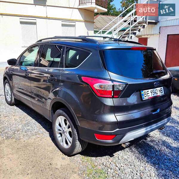 Позашляховик / Кросовер Ford Escape 2016 в Миколаєві