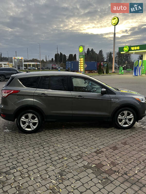 Внедорожник / Кроссовер Ford Escape 2013 в Мостиске