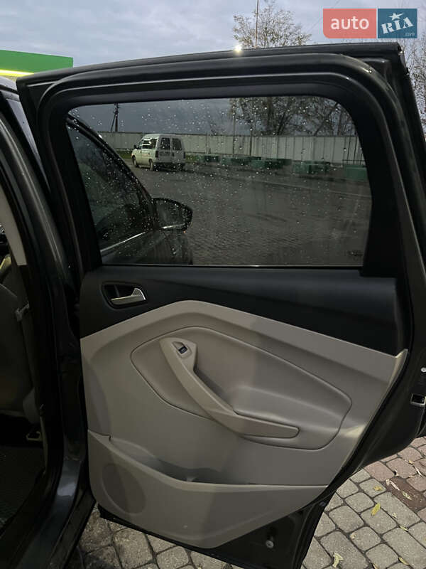 Внедорожник / Кроссовер Ford Escape 2013 в Мостиске