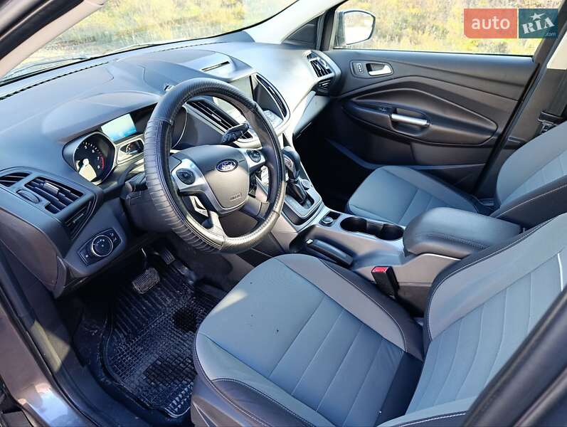 Внедорожник / Кроссовер Ford Escape 2013 в Киеве