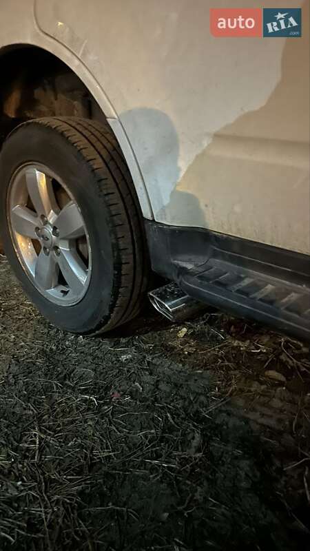 Внедорожник / Кроссовер Ford Escape 2010 в Киеве