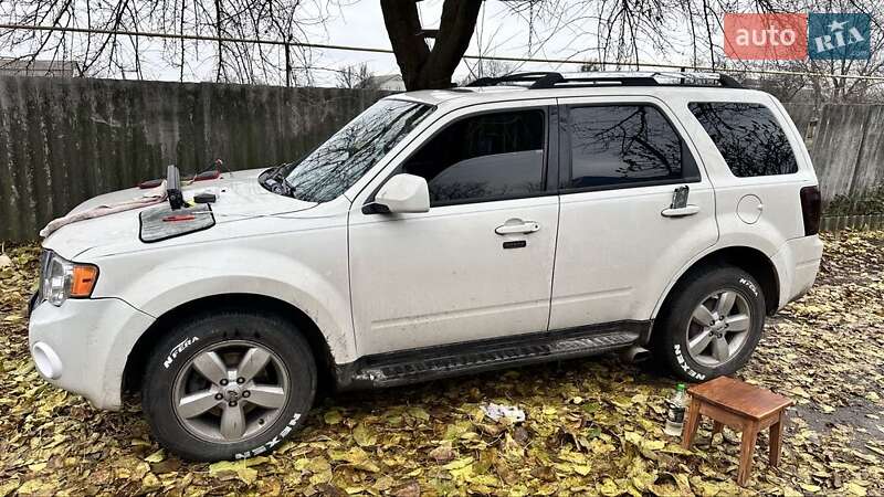 Внедорожник / Кроссовер Ford Escape 2010 в Киеве