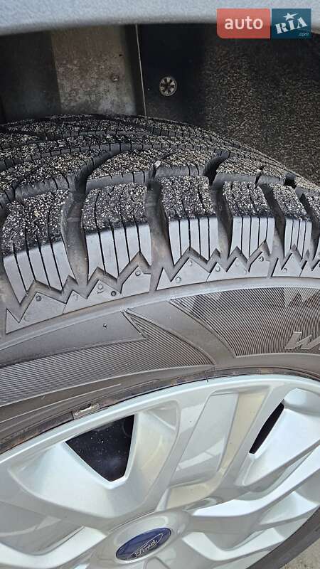 Внедорожник / Кроссовер Ford Escape 2014 в Киеве