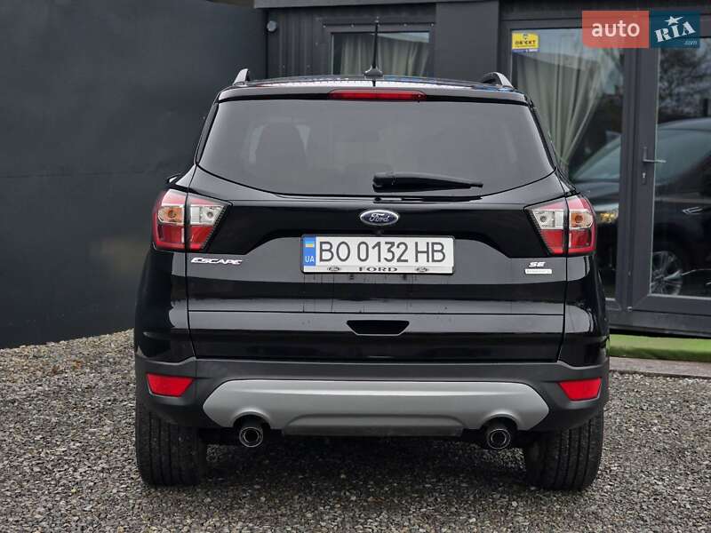 Внедорожник / Кроссовер Ford Escape 2017 в Тернополе