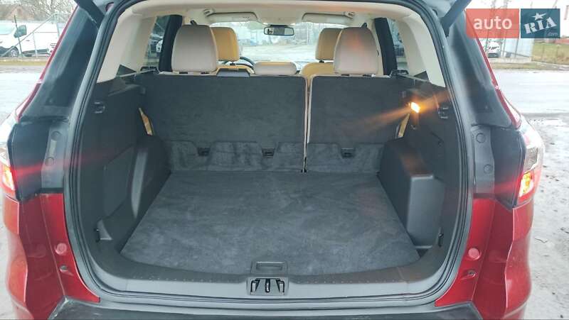 Внедорожник / Кроссовер Ford Escape 2017 в Дубно