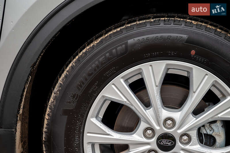 Внедорожник / Кроссовер Ford Escape 2024 в Коломые