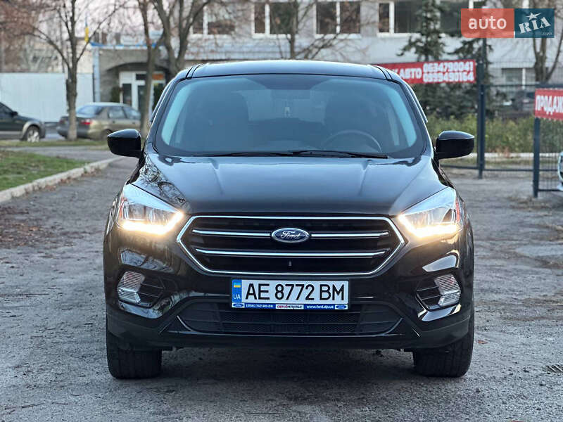 Внедорожник / Кроссовер Ford Escape 2019 в Днепре