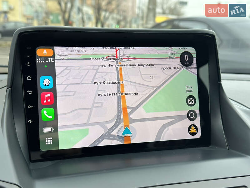 Внедорожник / Кроссовер Ford Escape 2017 в Киеве