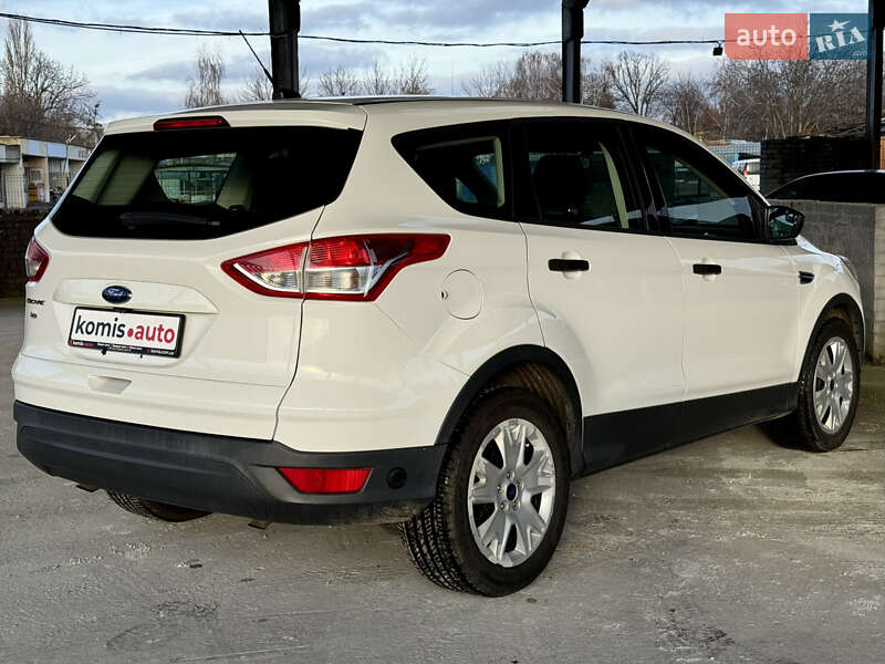 Внедорожник / Кроссовер Ford Escape 2015 в Виннице