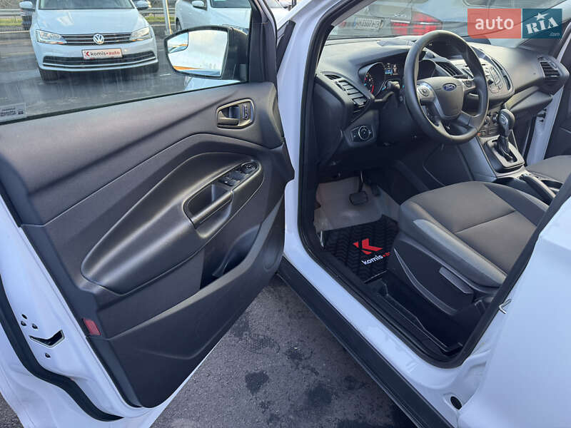 Внедорожник / Кроссовер Ford Escape 2015 в Виннице