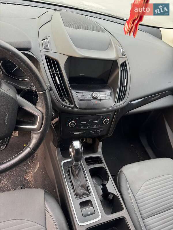 Внедорожник / Кроссовер Ford Escape 2018 в Львове фото 15 Внедорожник / Кроссовер Ford Escape 2018 в Львове