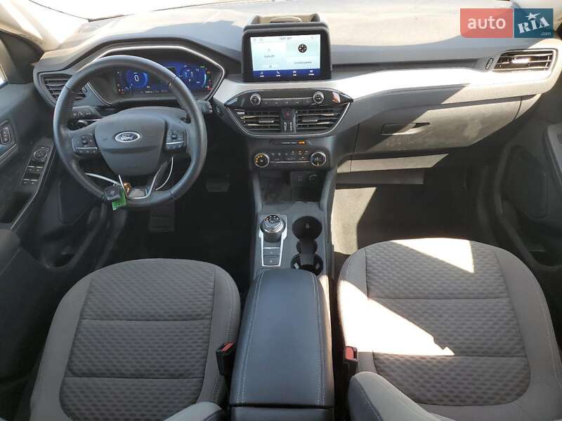 Внедорожник / Кроссовер Ford Escape 2020 в Тернополе