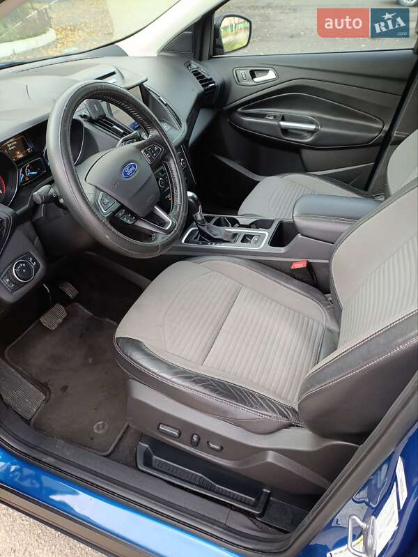 Внедорожник / Кроссовер Ford Escape 2016 в Харькове фото 7 Внедорожник / Кроссовер Ford Escape 2016 в Харькове