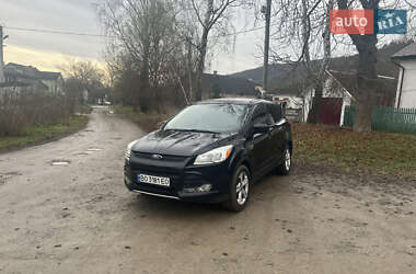 Внедорожник / Кроссовер Ford Escape 2016 в Чорткове