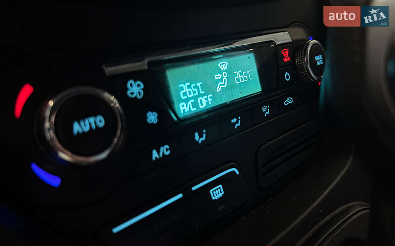 Внедорожник / Кроссовер Ford Escape 2014 в Шептицькому