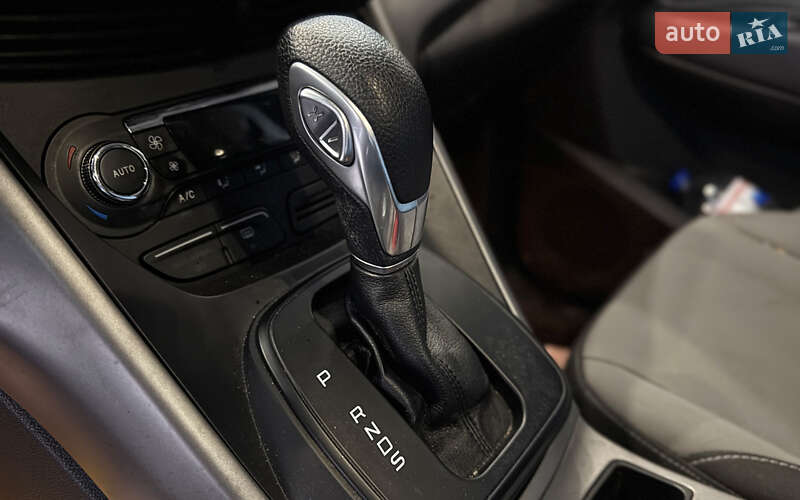 Внедорожник / Кроссовер Ford Escape 2014 в Шептицькому