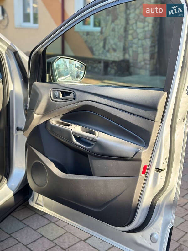 Внедорожник / Кроссовер Ford Escape 2018 в Тернополе фото 13 Внедорожник / Кроссовер Ford Escape 2018 в Тернополе