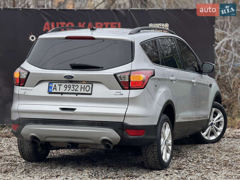 Позашляховик / Кросовер Ford Escape 2018 в Івано-Франківську