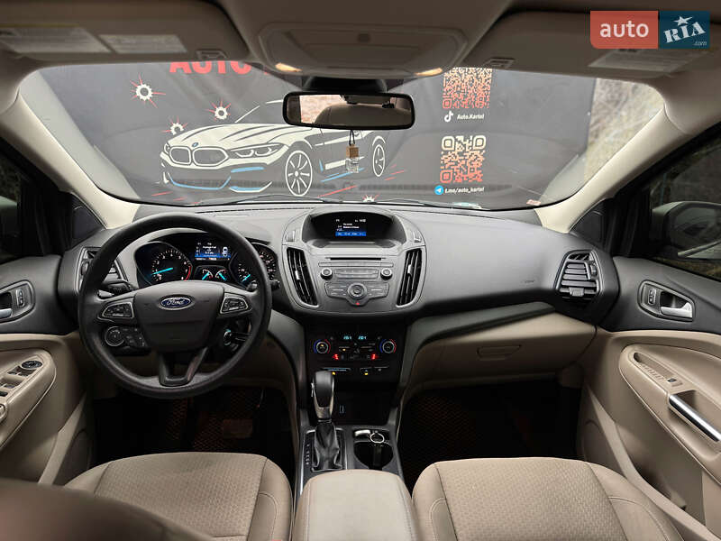 Позашляховик / Кросовер Ford Escape 2018 в Івано-Франківську