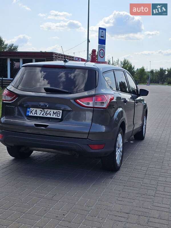 Внедорожник / Кроссовер Ford Escape 2015 в Киеве фото 8 Внедорожник / Кроссовер Ford Escape 2015 в Киеве