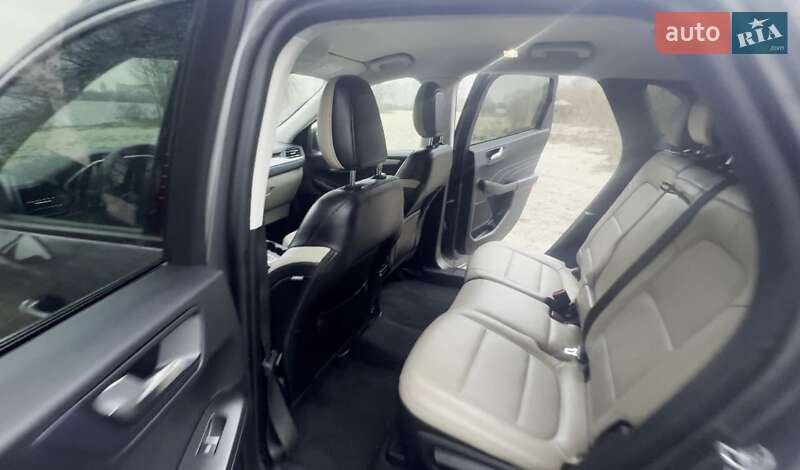 Внедорожник / Кроссовер Ford Escape 2021 в Киеве фото 9 Внедорожник / Кроссовер Ford Escape 2021 в Киеве