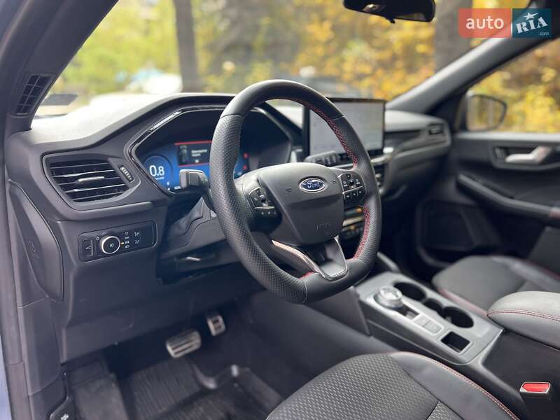 Позашляховик / Кросовер Ford Escape 2023 в Львові