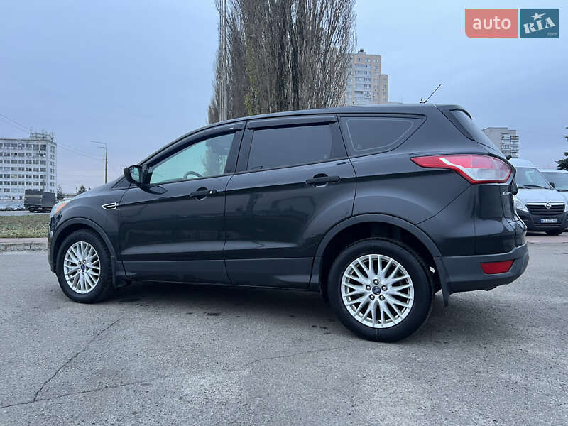 Внедорожник / Кроссовер Ford Escape 2013 в Киеве