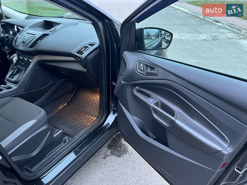 Внедорожник / Кроссовер Ford Escape 2013 в Киеве