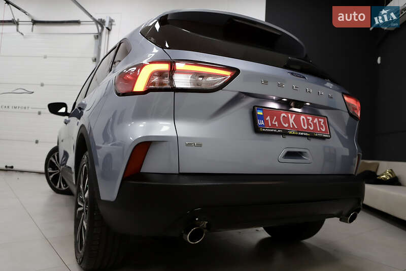Позашляховик / Кросовер Ford Escape 2023 в Дрогобичі
