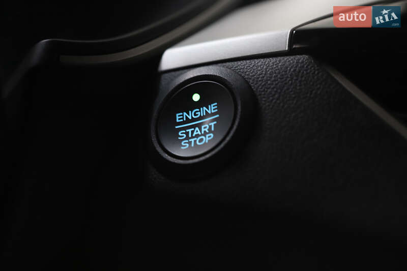 Позашляховик / Кросовер Ford Escape 2023 в Дрогобичі