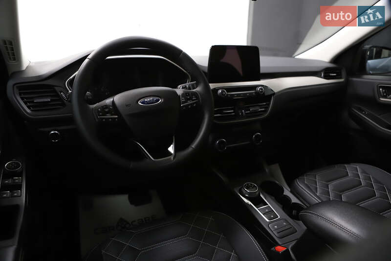 Позашляховик / Кросовер Ford Escape 2023 в Дрогобичі